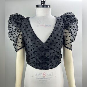 💚 2736. Black Polka Dot Puff Sleeve Wrap Top